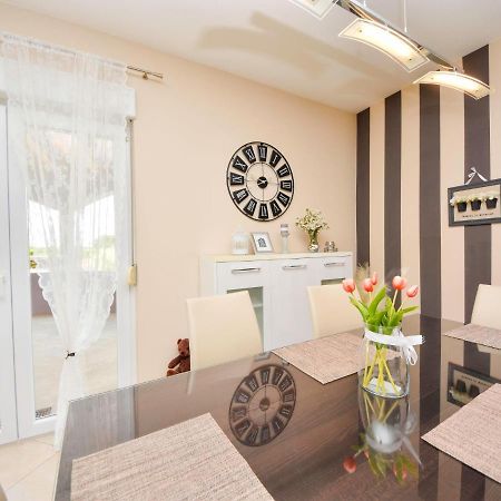 Holiday Home Stipe By Interhome Smilcic Dış mekan fotoğraf